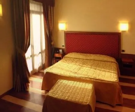 Aretusa Palace Hotel 4*