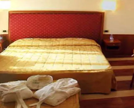 Hotell Aretusa Palace Syrakusa